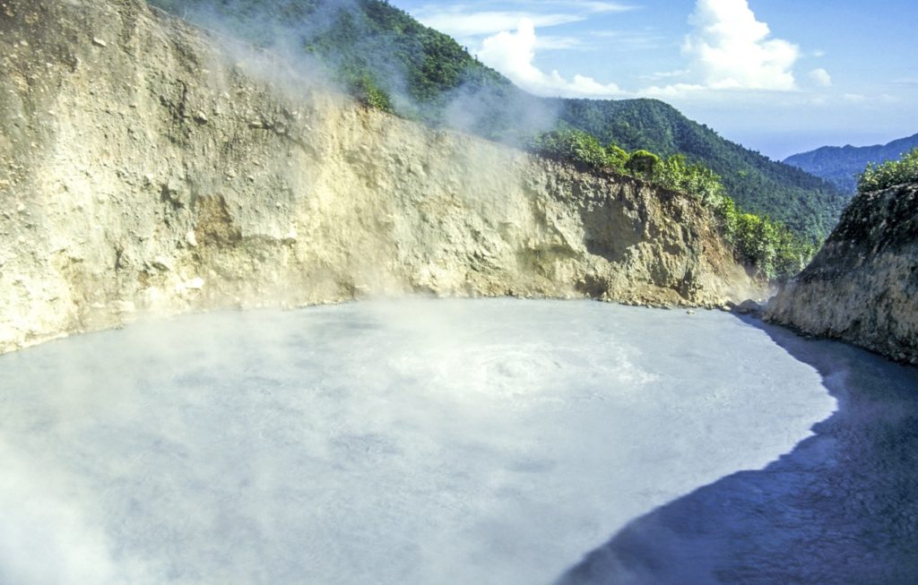 Indalo_Dominique_Guide_Boiling Lake