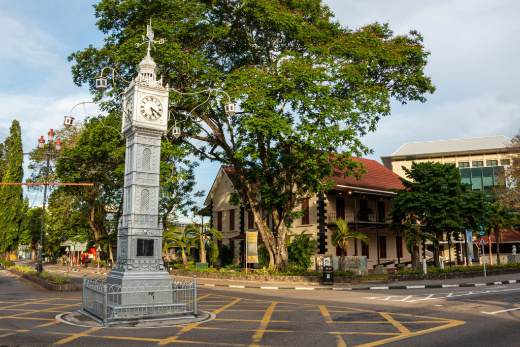Indalo_Seychelles_Guide_Victoria-horloge