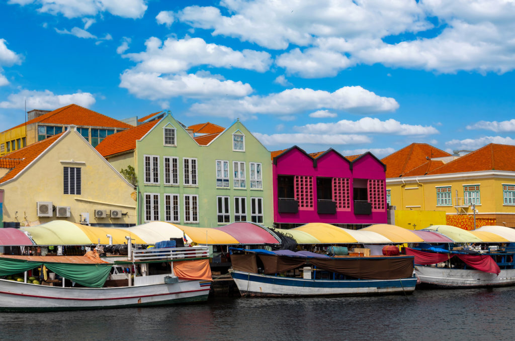 Indalo_Curacao_Guide_Marche Flottant