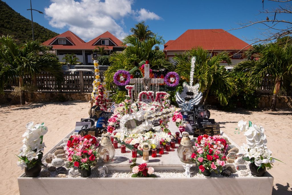Indalo_St-Barth_Guide_Tombe Johnny