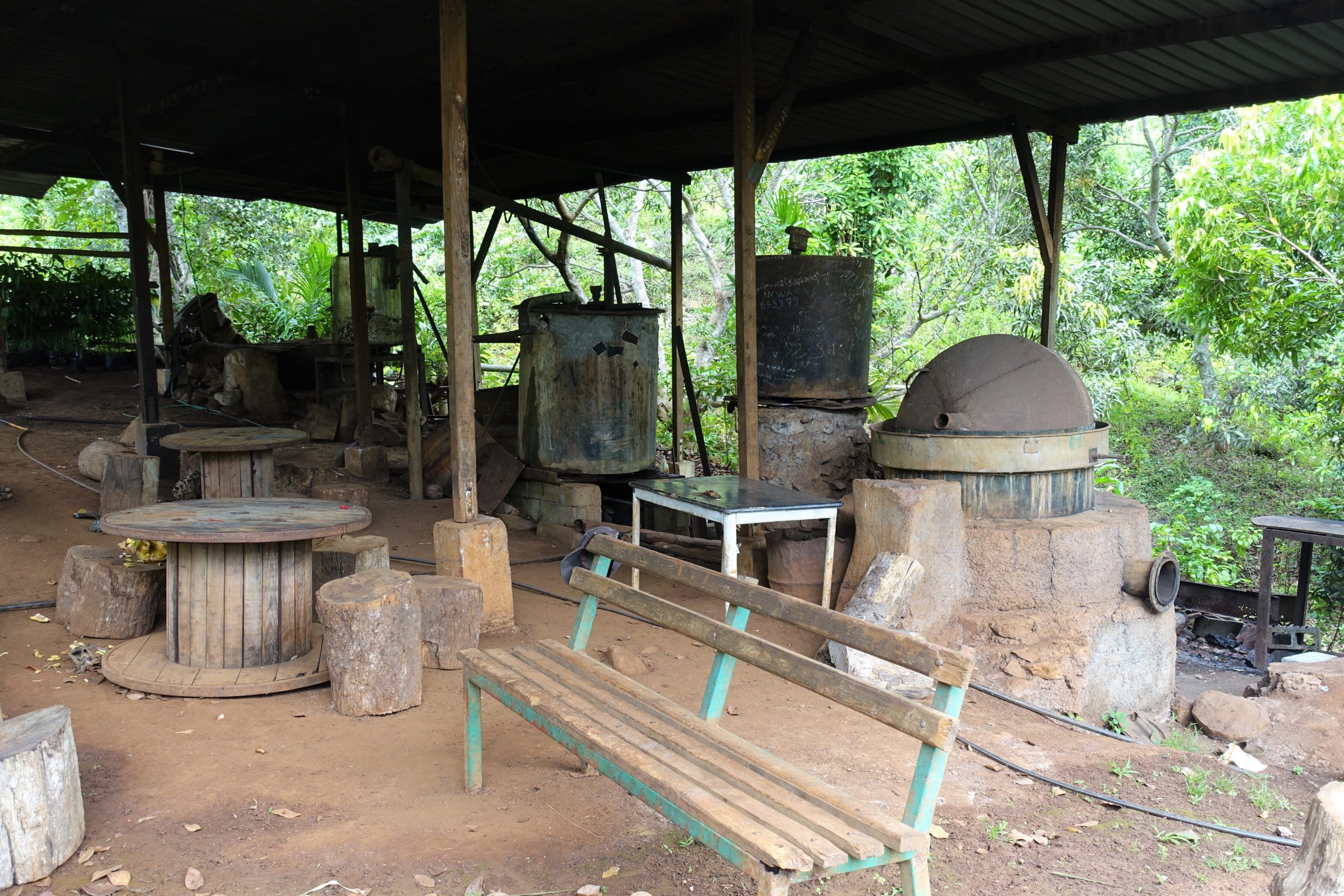Distillerie d'ylang-ylang