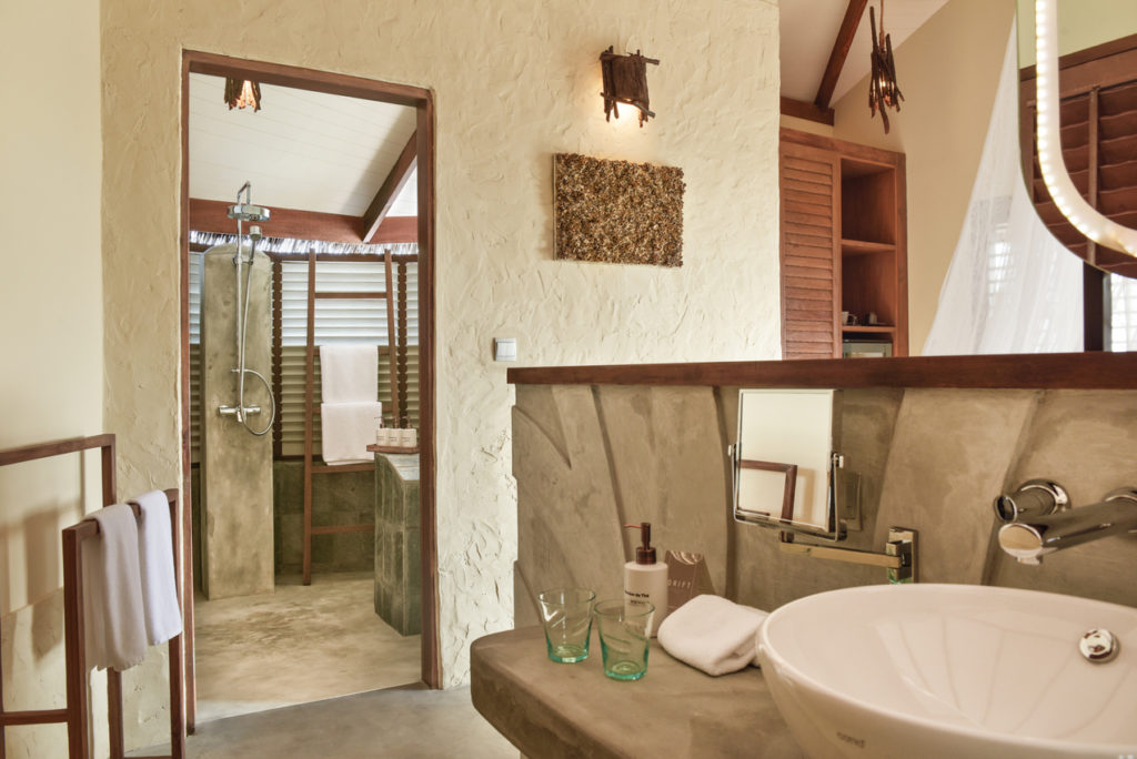 Indalo_Maldives_Drift Thelu Veliga_Beach Villa-sdb