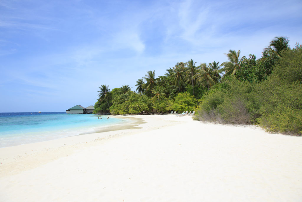 Indalo_Maldives_Embudu_Beach2