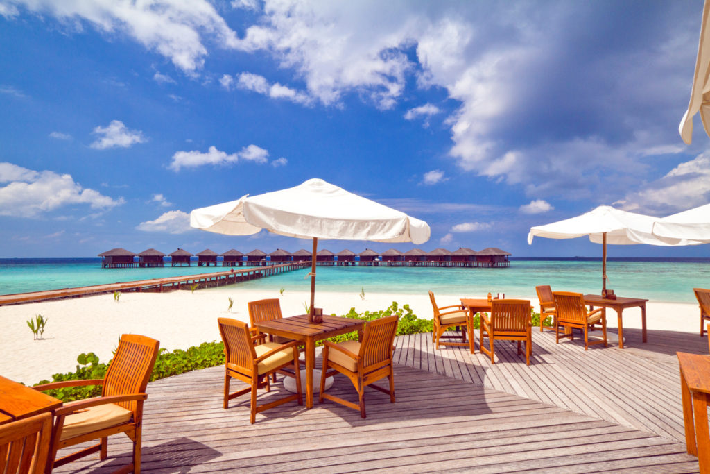 Indalo_Maldives_Filitheyo_Bar-Sunset