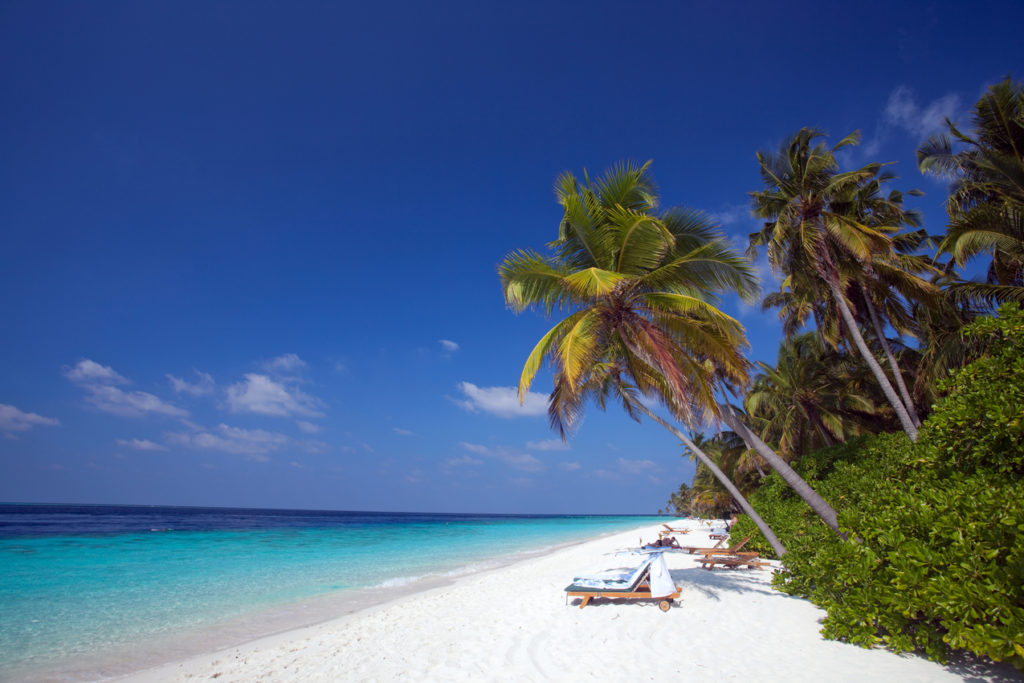 Indalo_Maldives_Filitheyo_Beach1