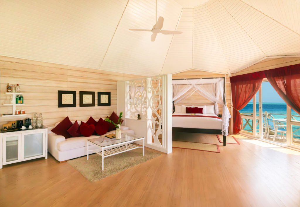 Indalo_Maldives_Kuredu_Honeymoon Suite
