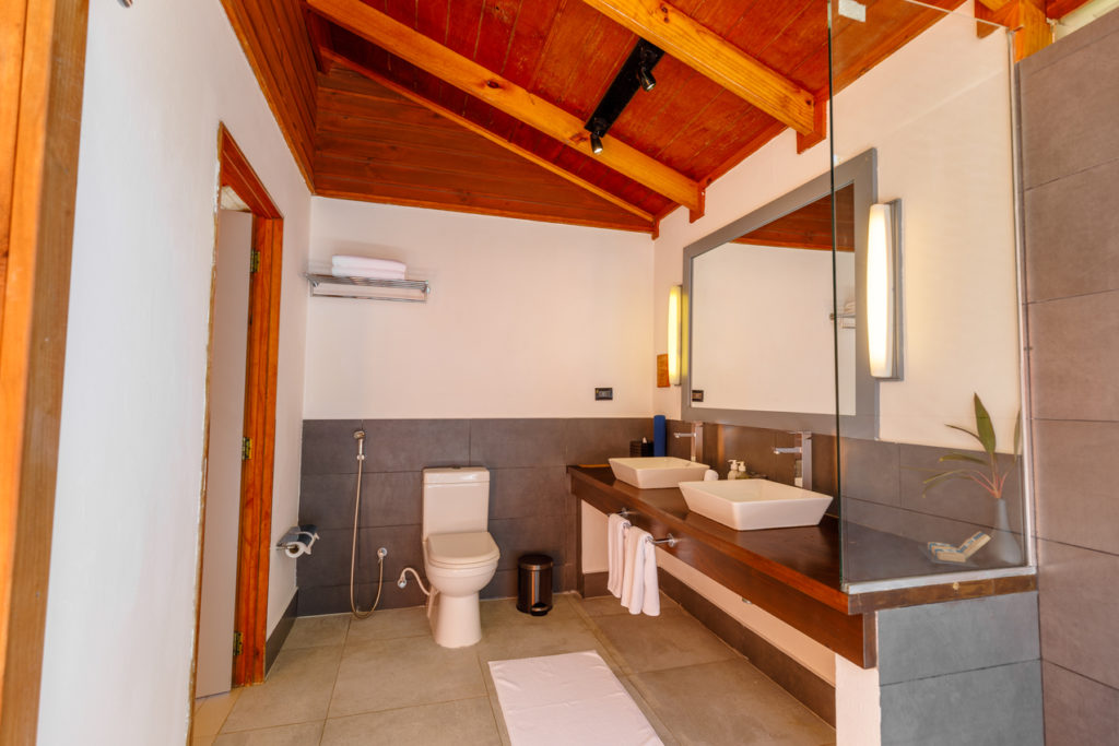 Indalo_Maldives_Meeru_Beach Villa-sdb