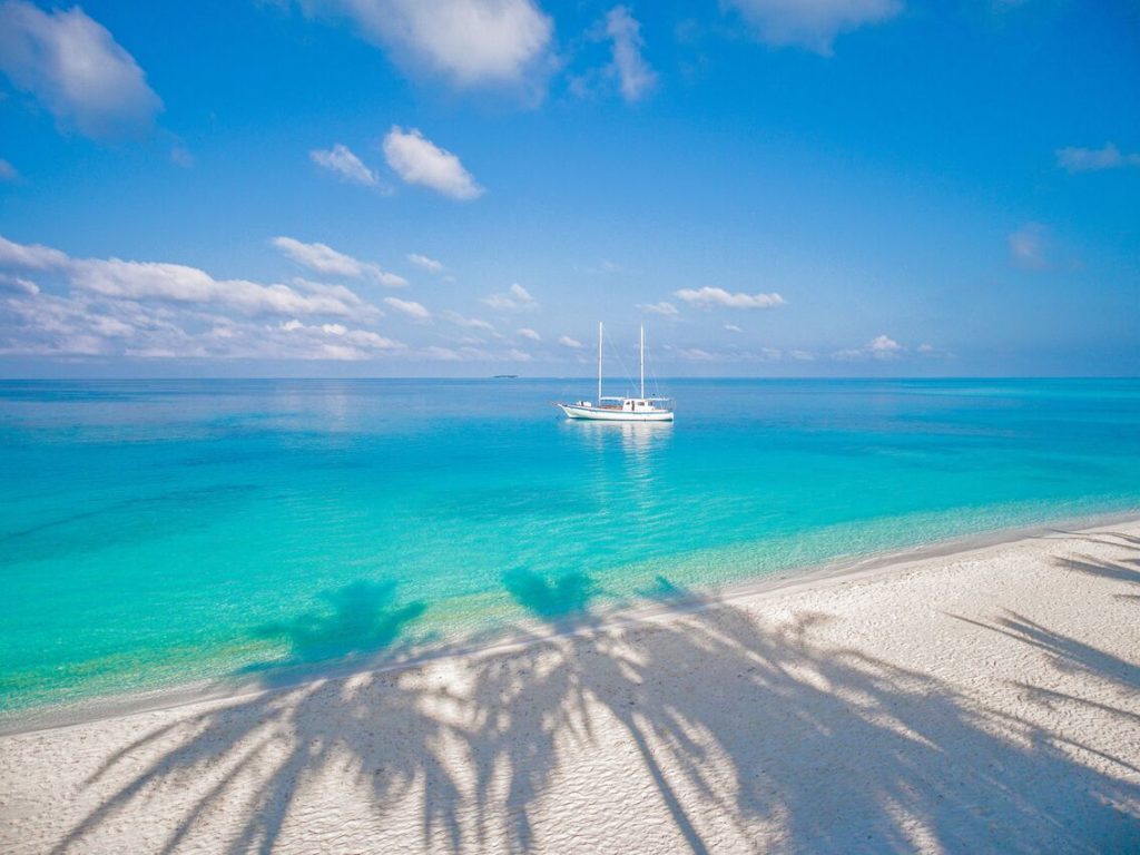 Indalo_Maldives_Meeru_Beach2