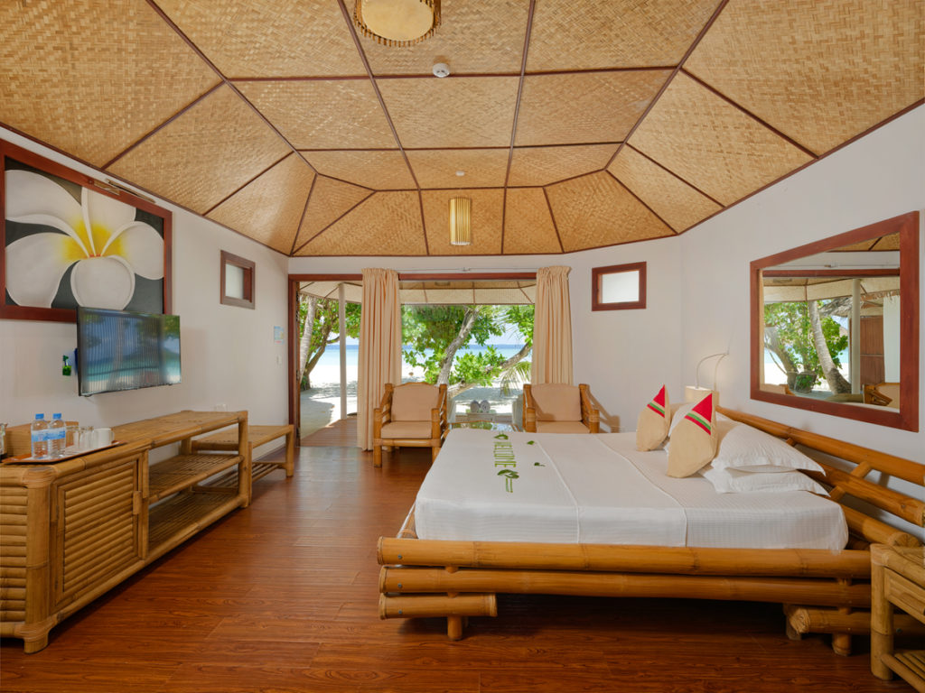 Indalo_Maldives_Thulhagiri_Beach Bungalow
