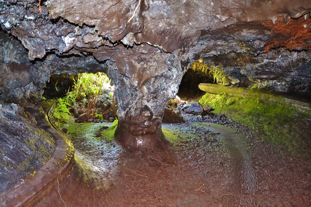 Indalo_Reunion_tunnel_lave2