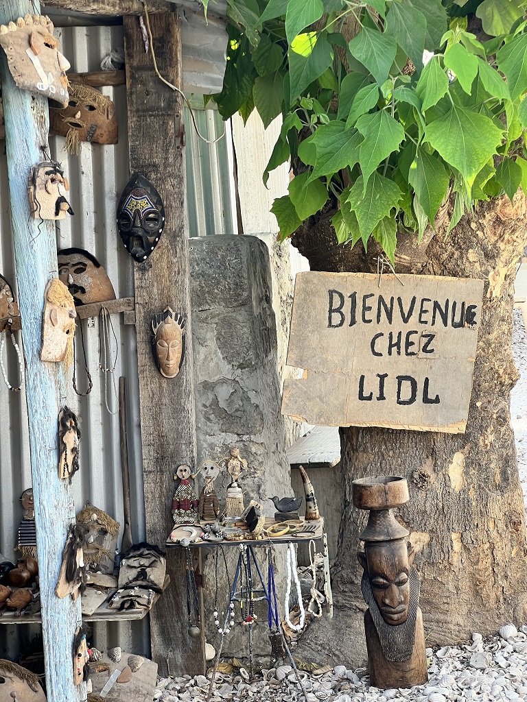 Indalo_Senegal_Fadiouth-shop