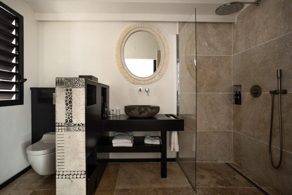 Indalo_Guadeloupe_Toubana_Bungalow-sdb