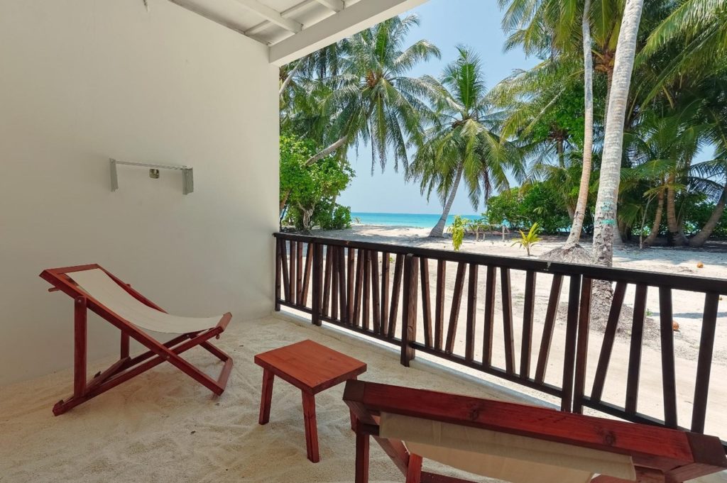 Indalo_Maldives_Azul Retreat_Chambre Vue Mer-balcon