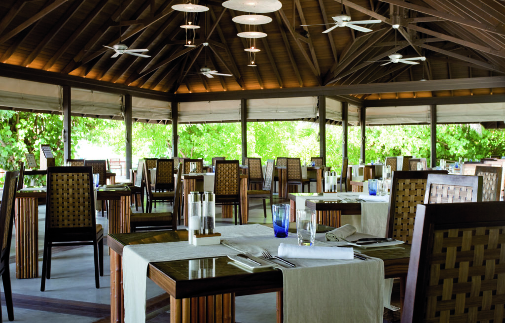 Indalo_Maldives_Bodu Hithi_Restaurant-Air