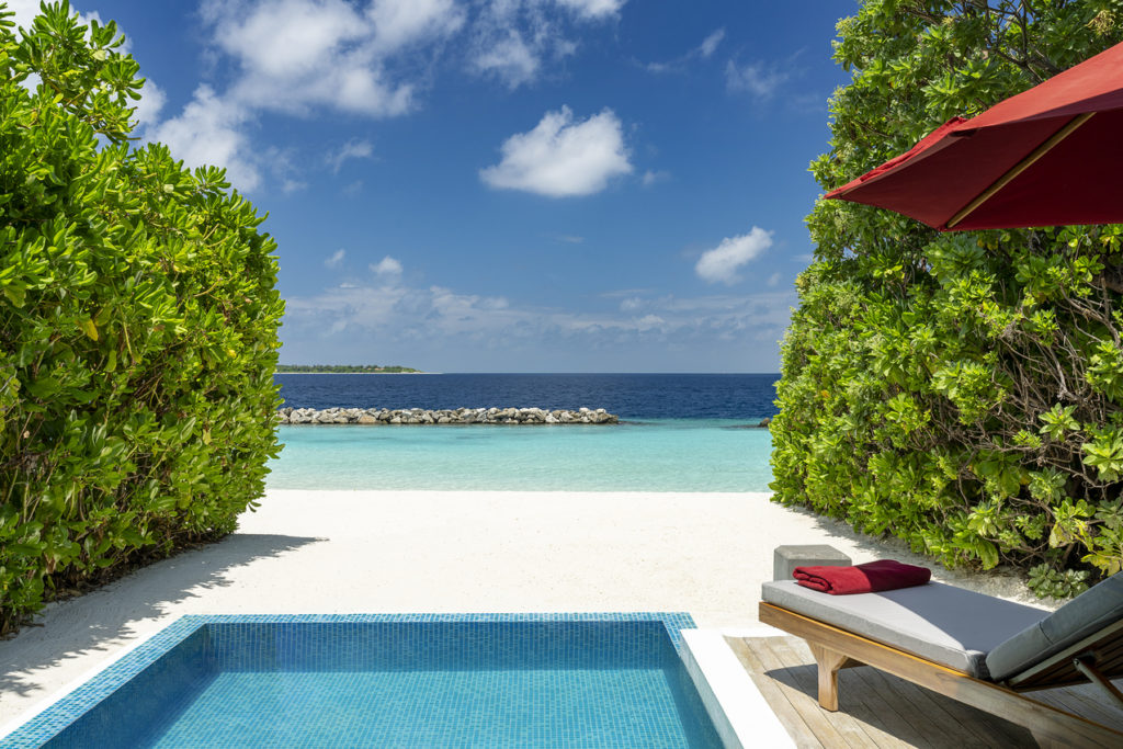 Indalo_Maldives_Dhigali_Beach Pool Villa-pool