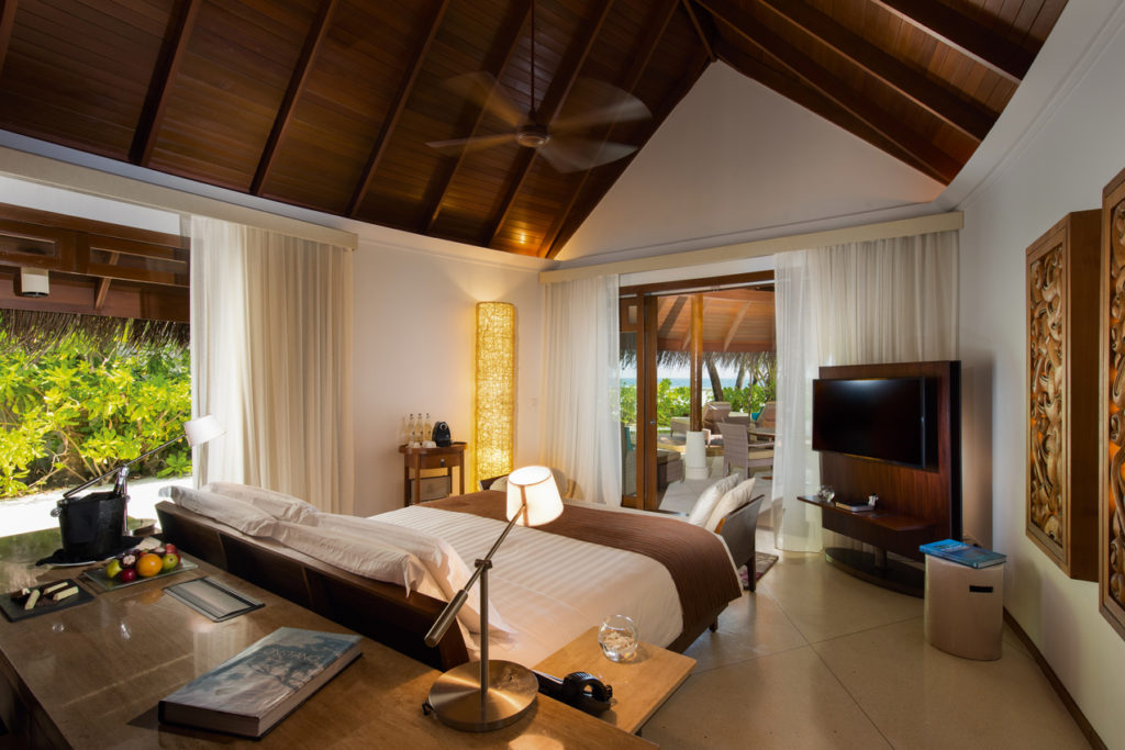 Indalo_Maldives_Halaveli_Beach Villa