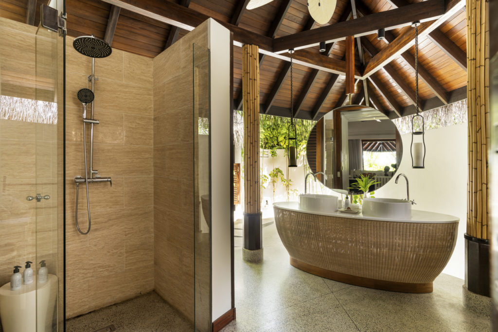 Indalo_Maldives_Halaveli_Beach Villa 2 Chambres-sdb