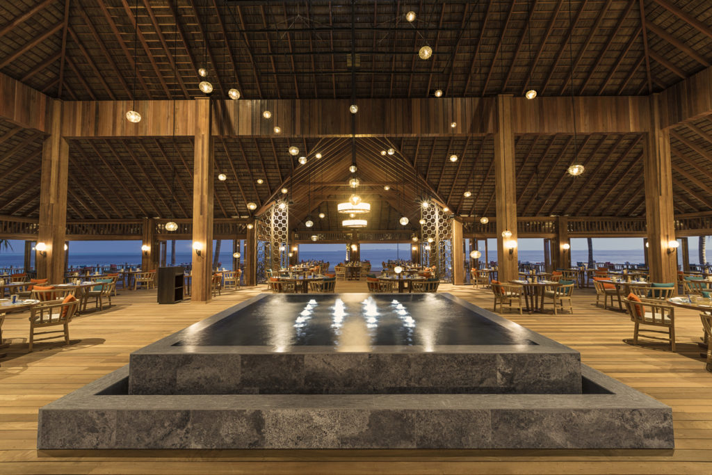 Indalo_Maldives_Hurawalhi_Restaurant-Canneli