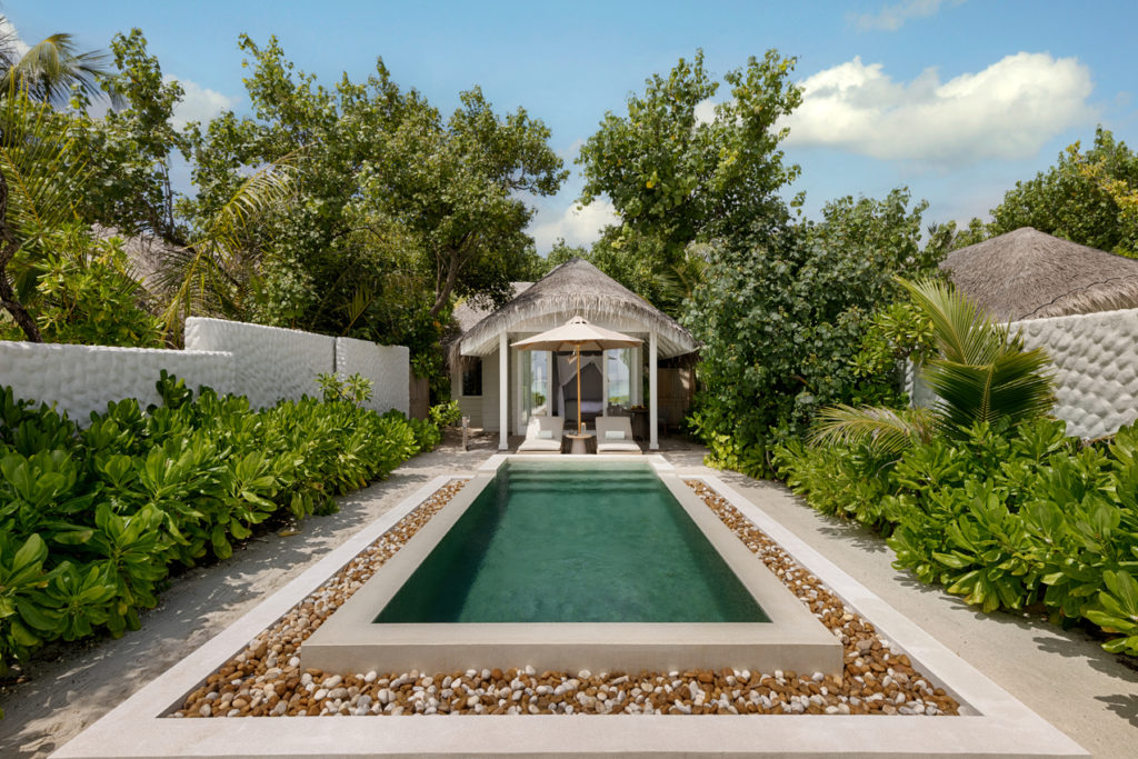 Indalo_Maldives_Kanuhura_Beach-Pool-Villa-pool