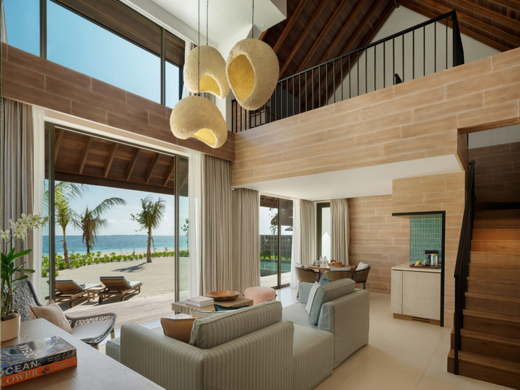 Indalo_Maldives_Kanuhura_Beach-Retreat-salon
