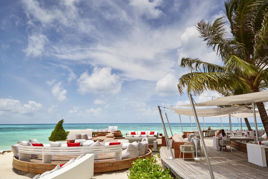 Indalo_Maldives_LUX_Restaurant-Beach Rouge