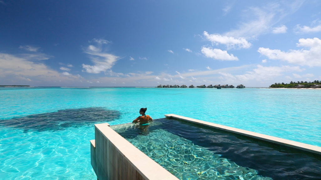 Indalo_Maldives_Laamu_Ocean Pool Water Villa-pool