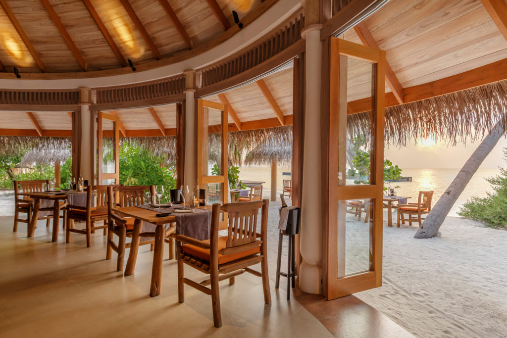Indalo_Maldives_Milaidhoo_Restaurant-Shoreline Grill