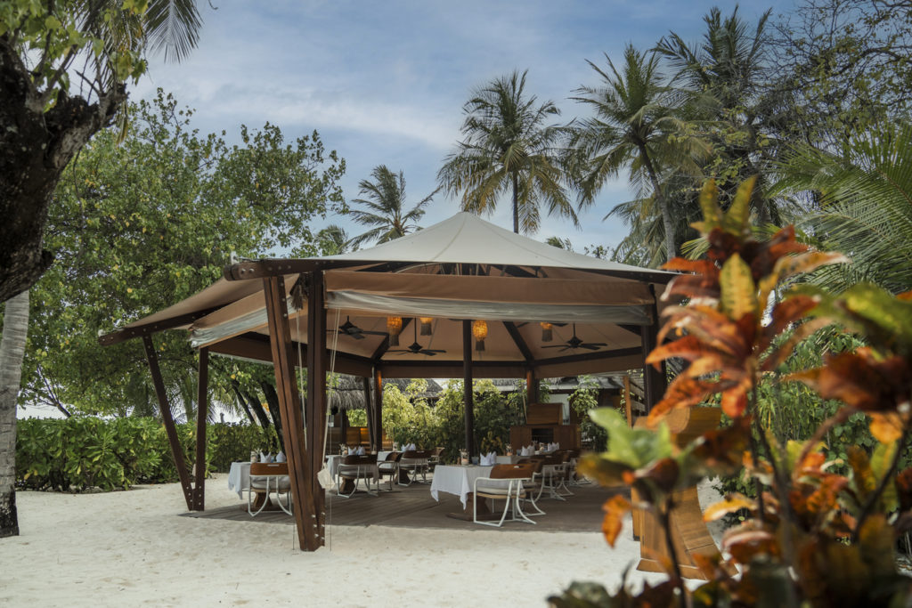 Indalo_Maldives_Moofushi_Restaurant-Alizee
