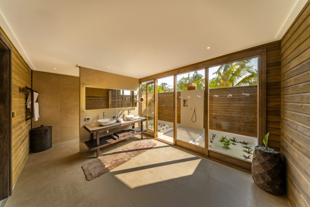 Indalo_Maldives_Nala_Sunrise Beach Villa-sdb