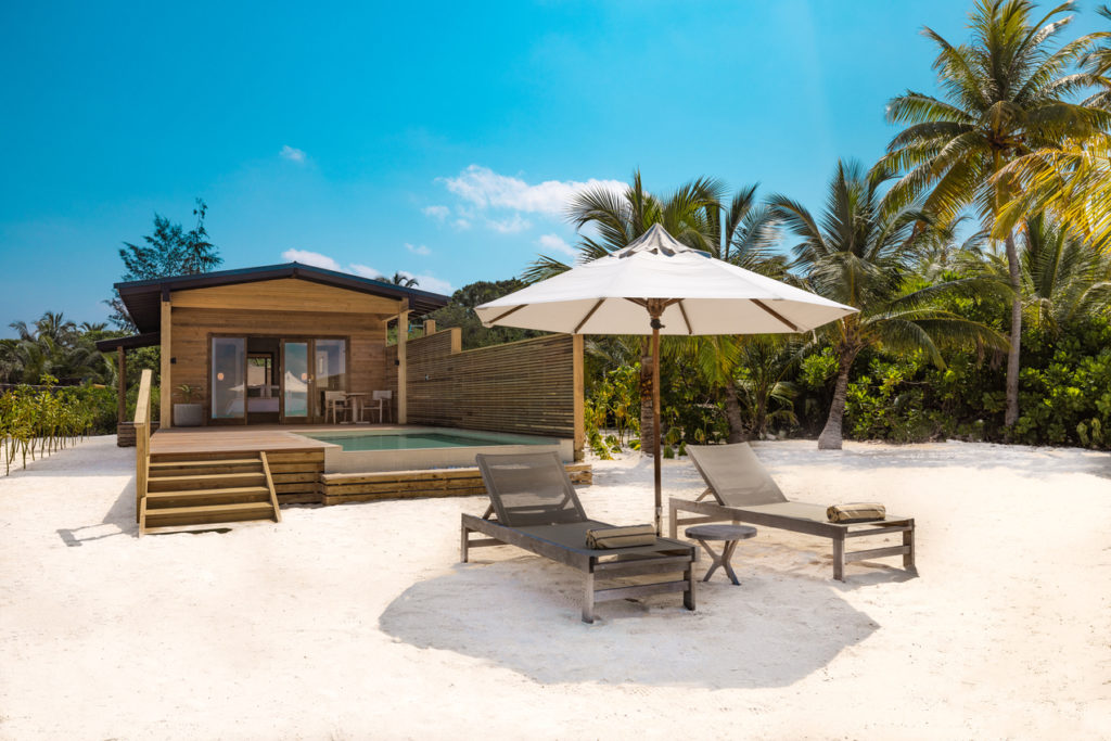 Indalo_Maldives_Nala_Sunset Beach Pool Villa