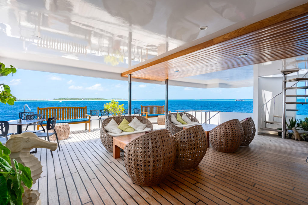 Indalo_Maldives_Seafari_Bar2