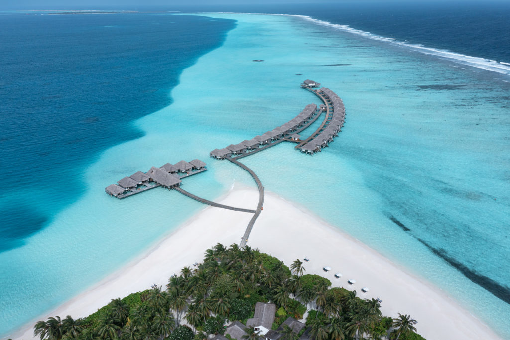 Indalo_Maldives_Velassaru_Aerienne2