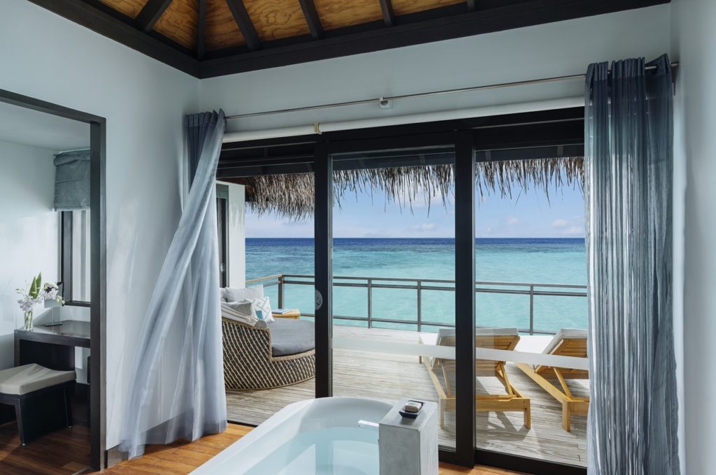 Indalo_Maldives_Velassaru_Water Villa-sdb