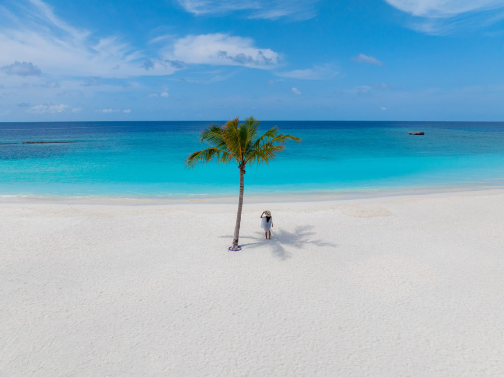 Indalo_Maldives_Veligandu_Beach1