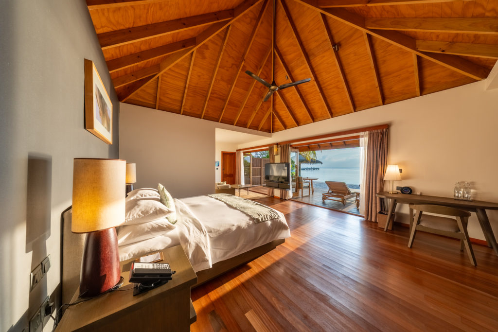 Indalo_Maldives_Veligandu_Sunset Jacuzzi Beach Villa