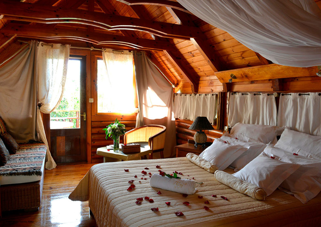 Lodge Prestige