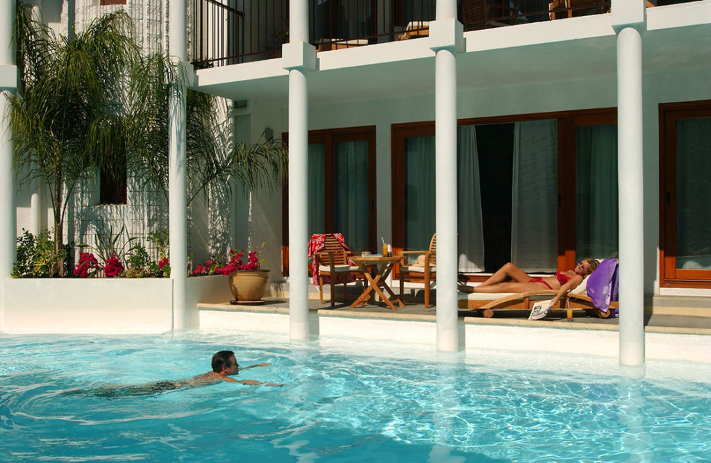 Chambre Rez Piscine