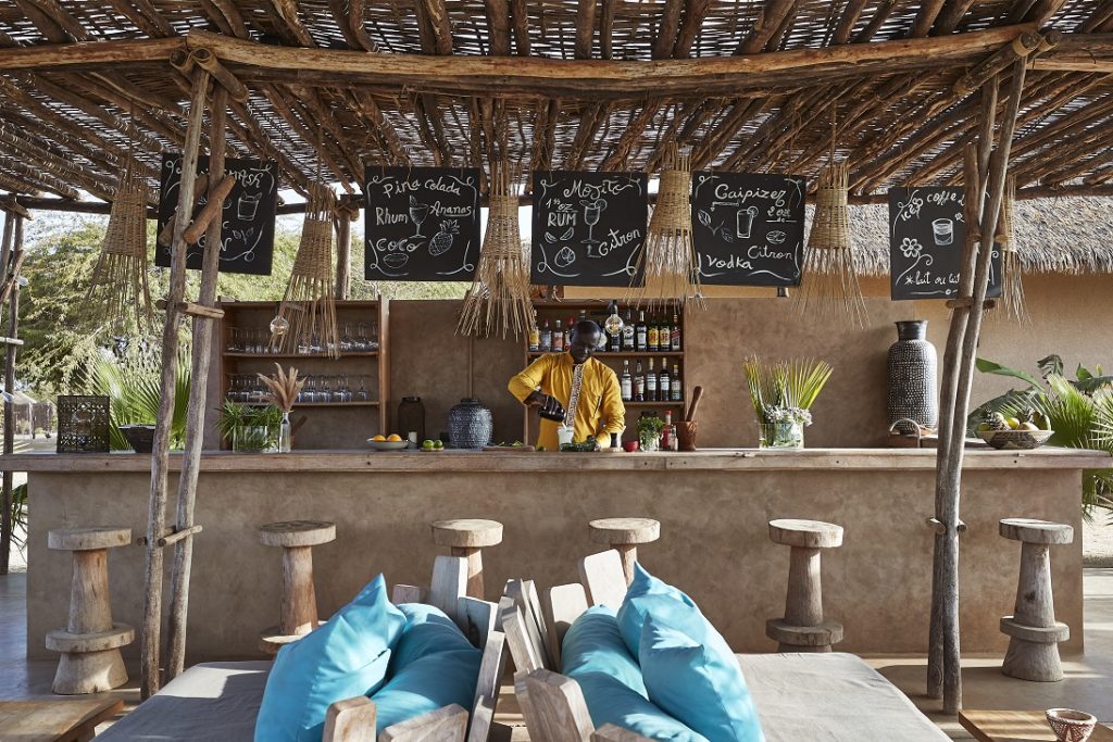 Pool Bar