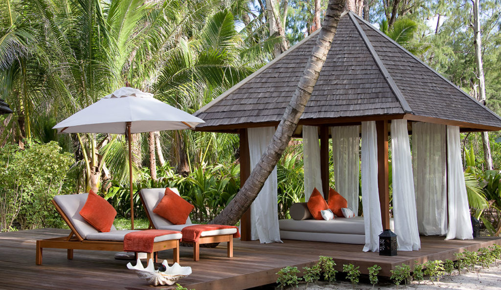 Beachfront Spa Cottage
