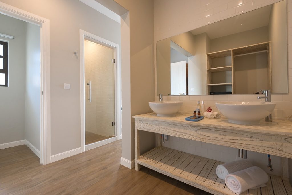 Chambre Vue Jardin & Front de Mer