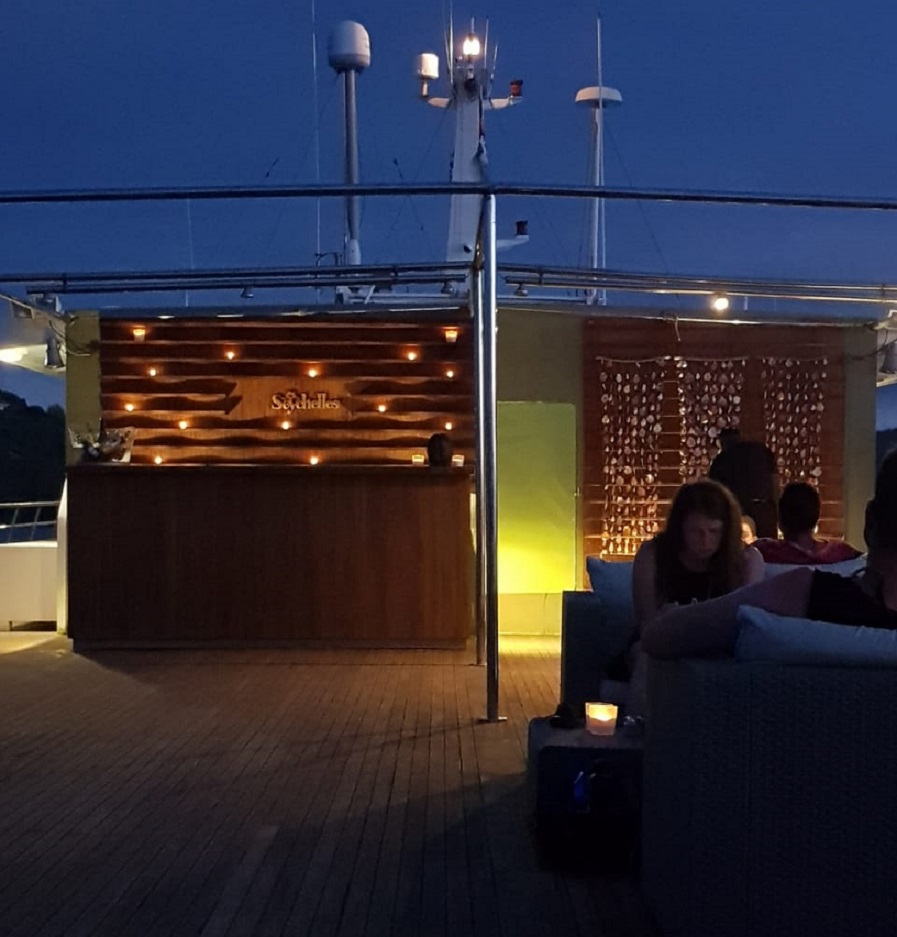 Bar-Lounge Extérieur