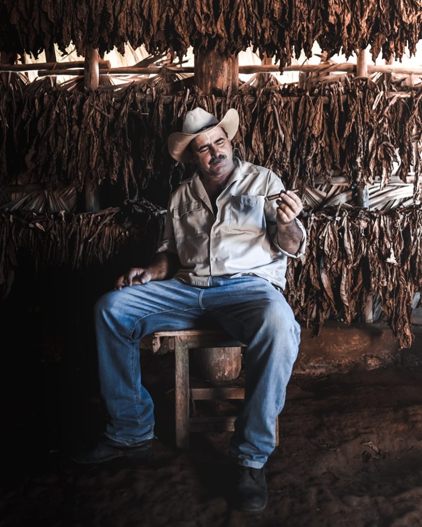 Indalo_Cuba_Guide_Vinales-paysan